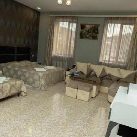 Noyemburg Hotel Noyemberyan Екстер'єр фото